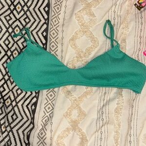 Billabong bathing suit top
